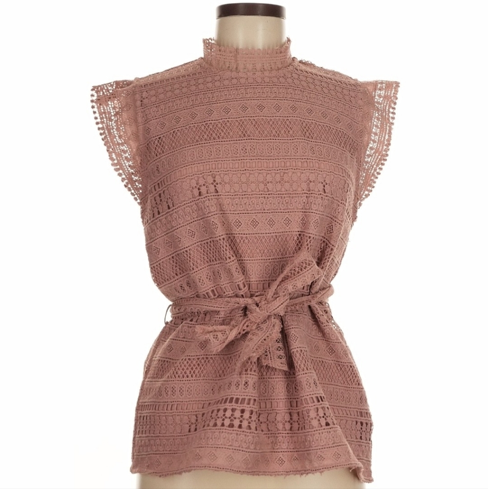 Elegant Lace Women Top in Dusty Pink